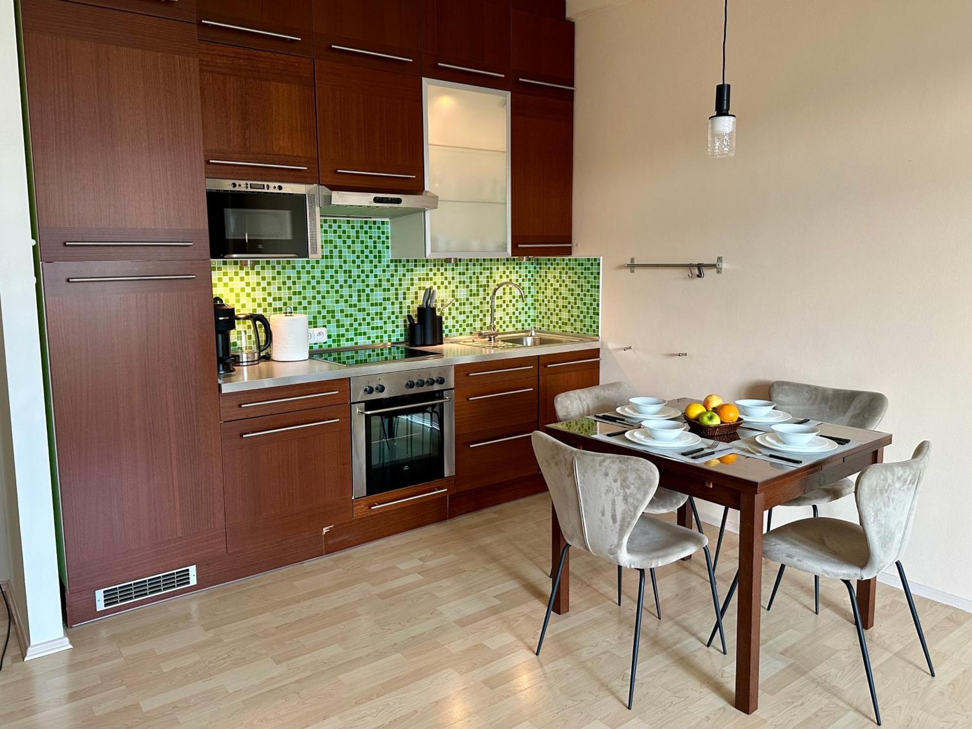 Apartment Ceskomoravska - O2 Arena Praag Buitenkant foto